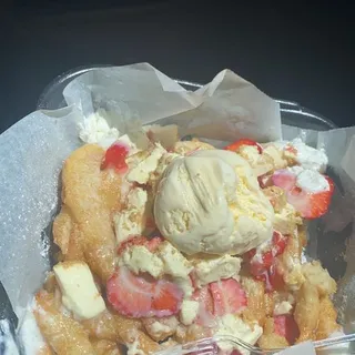 Strawberry Cheesecake Funnel Cake