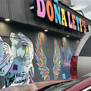Dona Leti&apos;s