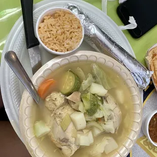 Caldo de pollo