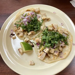 regular chicken taco