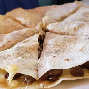 Carne quesedilla