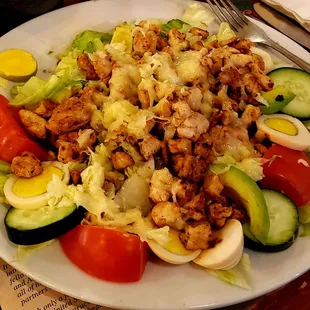 Chicken salad.   Salad dressing was on the side.