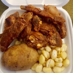 Chicharrón De Cerdo.