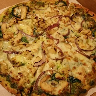 #8 The Farm Specialty Pizza: chicken, red onions, spinach, and fresh garlic on pesto, no sun dried tomatoes ($17.49 small) delivery.com