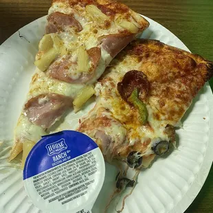 Hawai'ian Feast Pizza