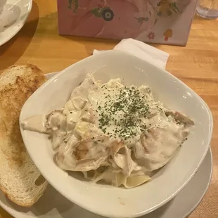 Alfredo. With chicken and broccoli.