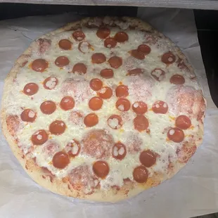 Barely any pepperoni.