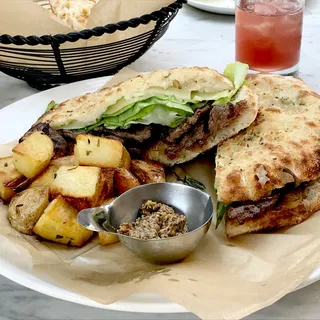 Manzo e Cipolle Panini