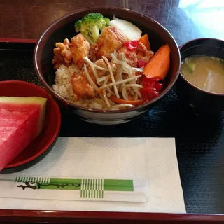 Curry Karaage Don (fried or grilled chicken)