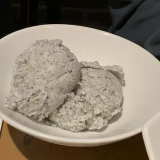 Sesame Ice Cream
