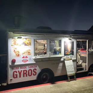 a food truck at night