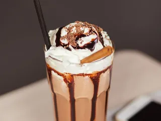 Cafe Naderi