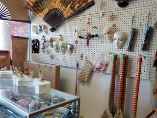 Tung Fong Market