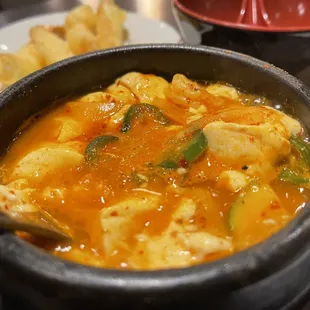 Soft tofu soup