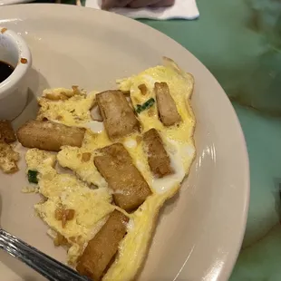 Bot Banh Chien, rice cake omelette, good!