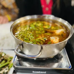 Sturgeon hot pot .. 5/5