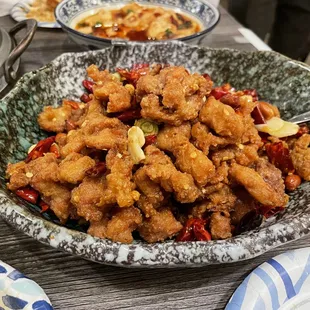 Deep-Fried Chicken with Crispy Red Pepper