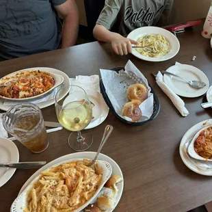 Lunch baked ziti, lunch lasagna, kid Alfredo, kid lasagna