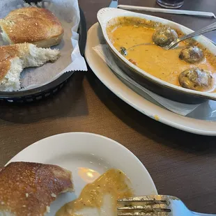 Stuffed mushrooms and bread