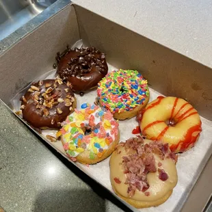 dough desserts, donuts, food