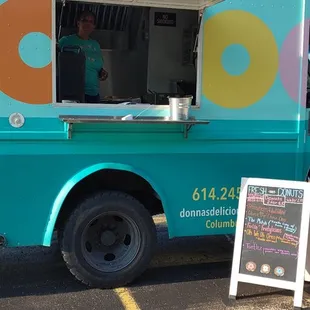 Donna's delicious donuts food truck Columbus Ohio