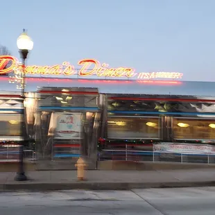 a blurry photo of a diner