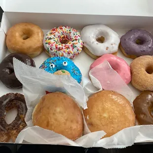 1 Dozen Assorted Donuts
