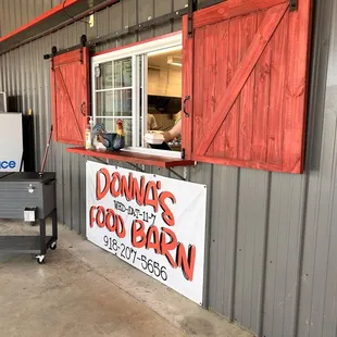 tacos, outside