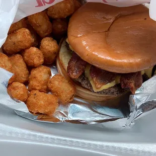 Dbl bacon cheeseburger