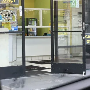 Cash Only signs.