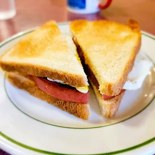 Bologna &amp; Egg Sandwich