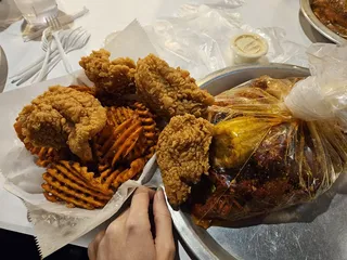 Pier 88 Boiling Seafood & Bar