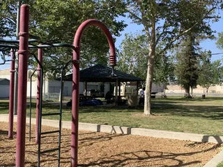 Broadway Park