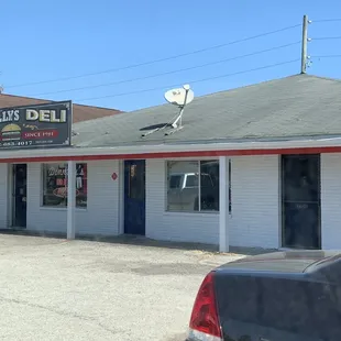 Front of Donnelly&apos;s