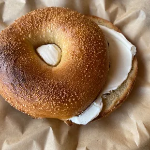 it's a plain bagel! so good!
