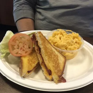 4 Grill Cheese and Bacon sandwich   Mac and Cheese