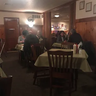 Old school supper club atmosphere.