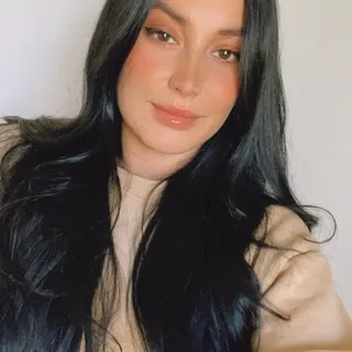 Vanessa F.