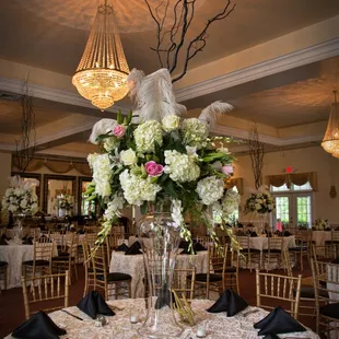 One of many beautiful flower arrangements by Kyle @ my wedding in May 2013