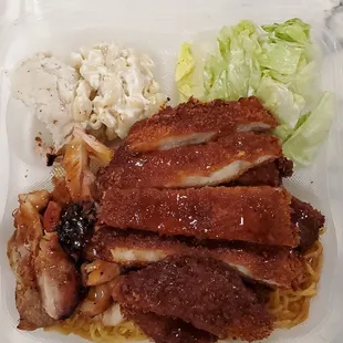 Pork Katsu: Extra Chicken Side Regular (Macaroni, Mashed Potato, Green Salad), Chow Mein underneath
