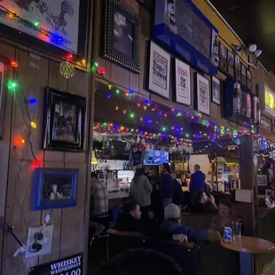 Don's Club Tavern