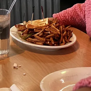 BLT