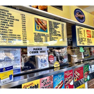 Inside Don&apos;s DriveIn.(W77th St / S Kedzie)Chicago, IL Burgers Hotdogs Steak Philly Chicken Fish Italian Sandwiches Tamales Shakes.Cool!