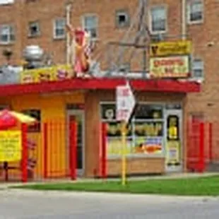 7748 S. KEDZIE AVE      BEST HOTDOGS &amp; SHAKES!!!!!