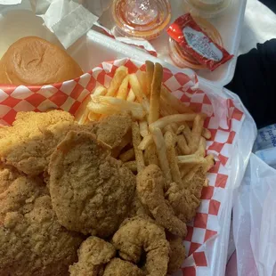 15. Four Piece Fish and 10 Piece Medium Shrimp ‍