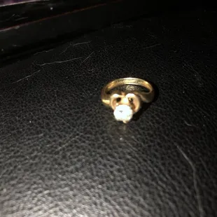 1/2 carat Diamond heart ring 18k gold heart. make an offer 1000.00