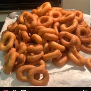 Fresh plain doughnuts