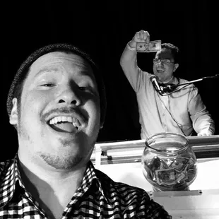 I'm totally not this fat! Singing with the Kenny on the keys.