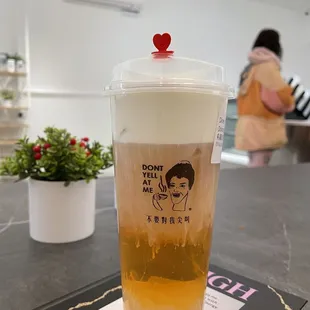 Oolong Tea Topped with Cheese Foam &amp; Jelly Topping
