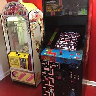 Ms. Pac-Man in the party room ...